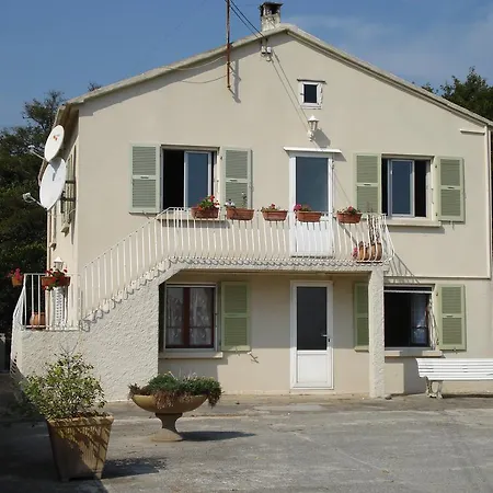 Casa Pietracorbara